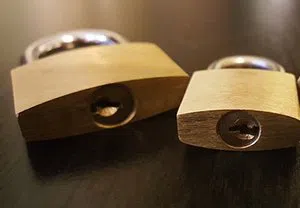 Union Locksmith Store Lemont, IL 630-823-0462 - key-broke-in-lock